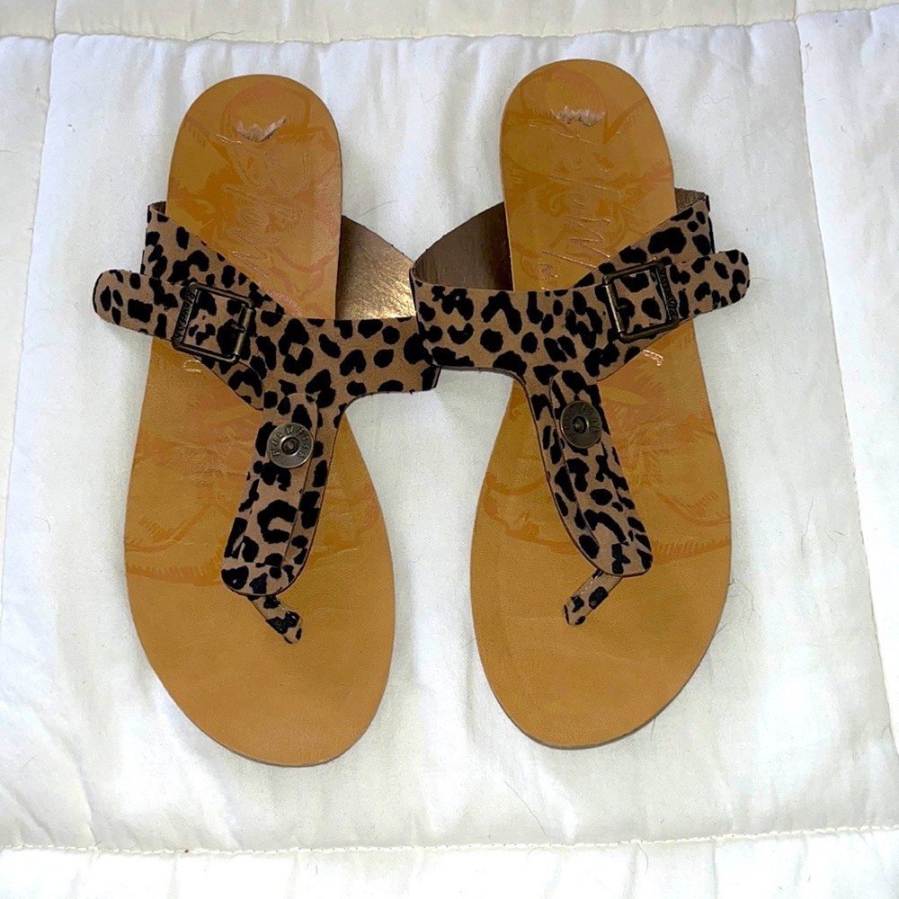 sandals